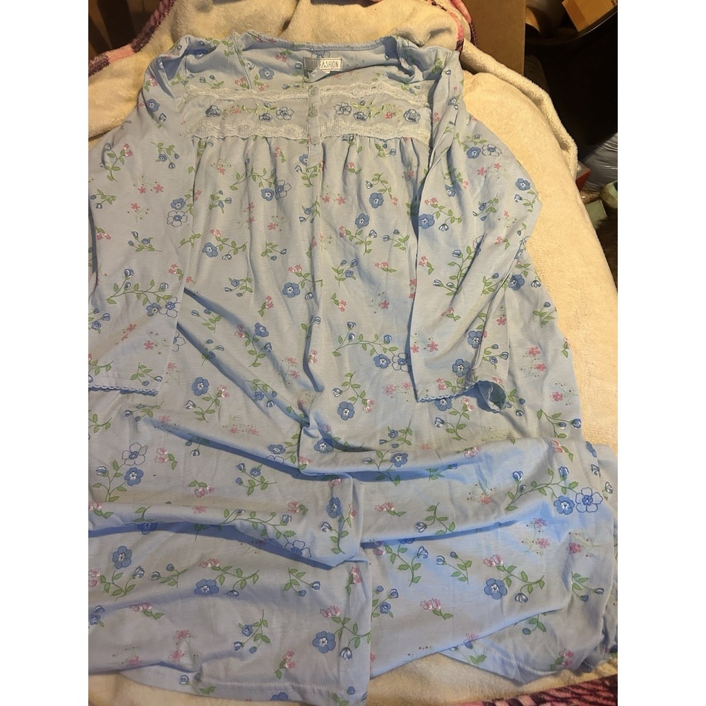 Vintage‎ Lati Fashion Floral Nightgown Women's XL Blue Cottagecore Sleepwear